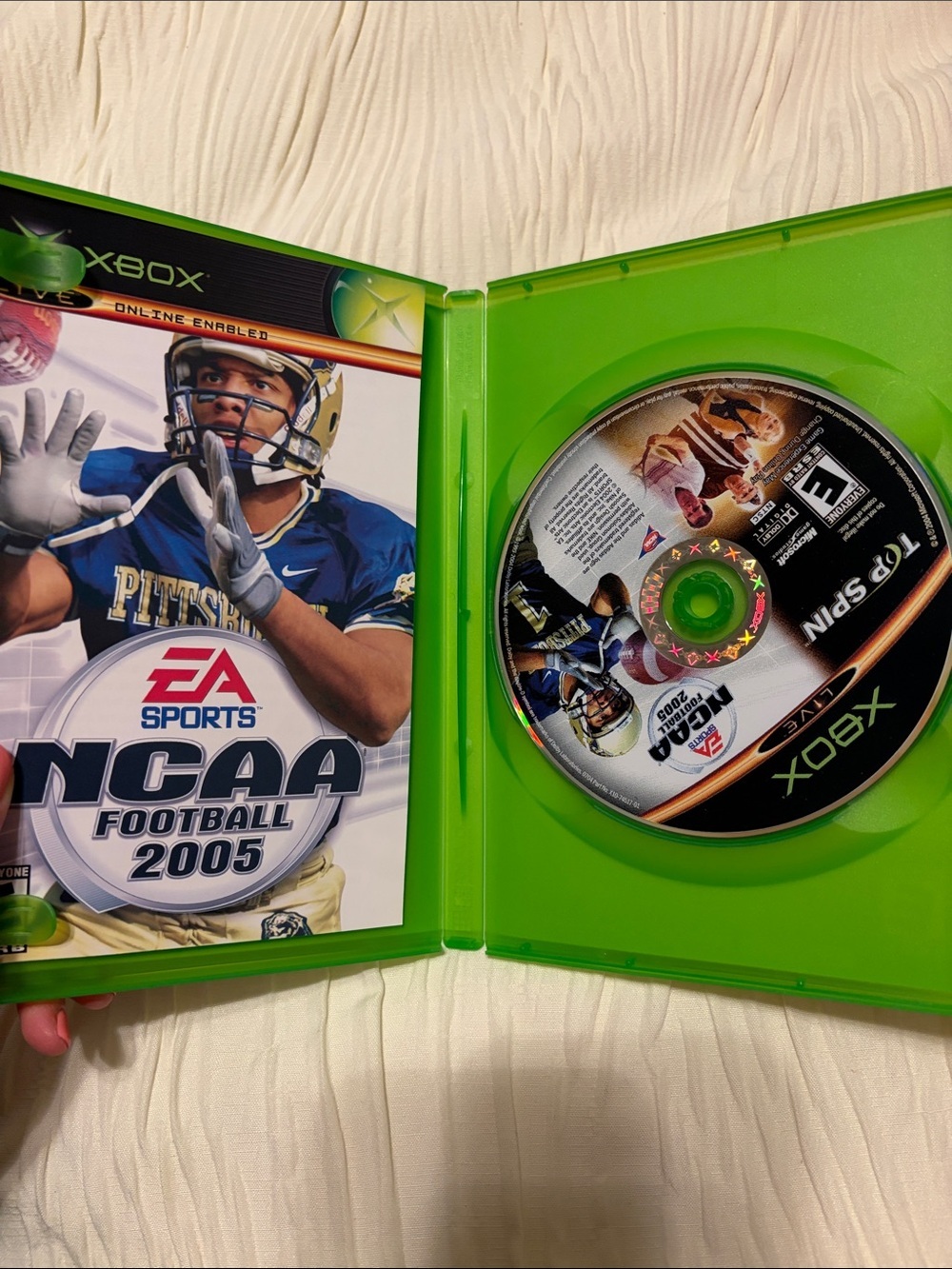NCAA Football 2005 Xbox Complete EA Sports College Football Game - Picture 2 of 2